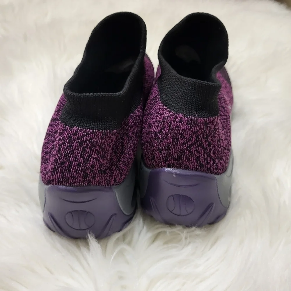 Burgundy Ombre Women's Dress Shoes Size 10.5‎